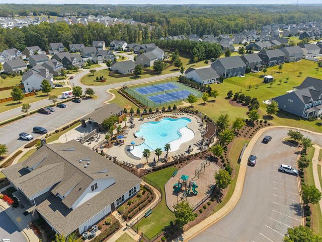 8 Blackfoot Road, Greenville, SC 29607