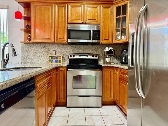 16149 NW 22nd Street, Pembroke Pines, FL 33028