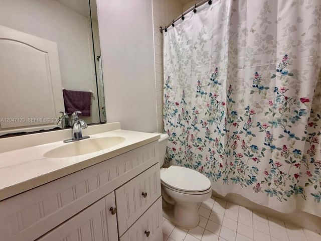 16149 NW 22nd Street, Pembroke Pines, FL 33028