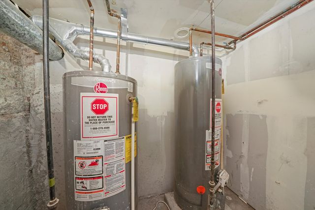 1617 S Central Park Avenue, Chicago, IL 60623