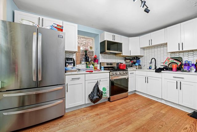 1617 S Central Park Avenue, Chicago, IL 60623