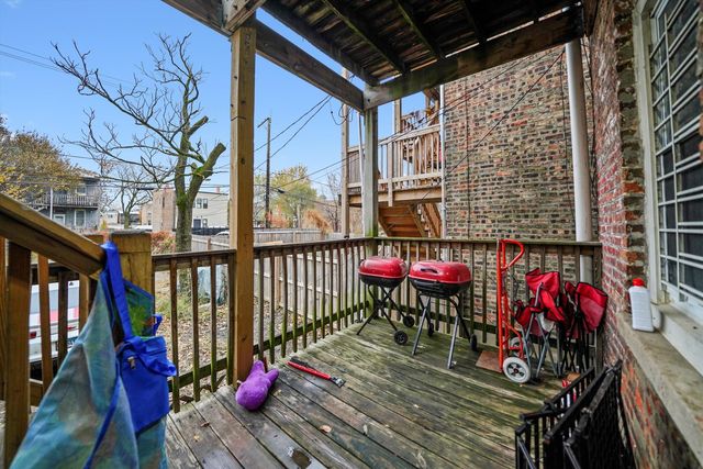 1617 S Central Park Avenue, Chicago, IL 60623