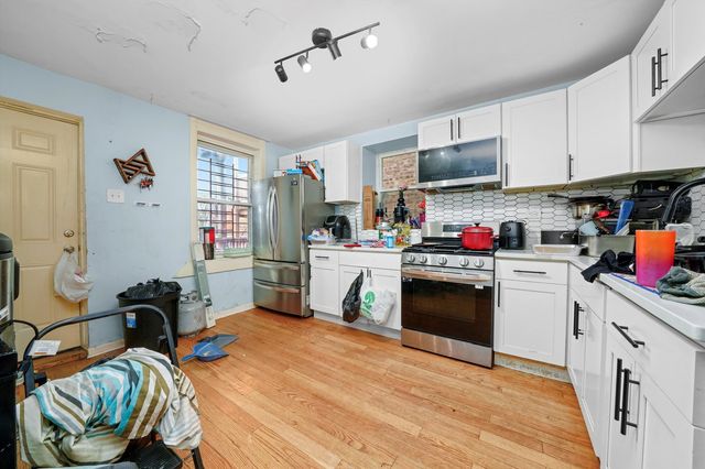 1617 S Central Park Avenue, Chicago, IL 60623