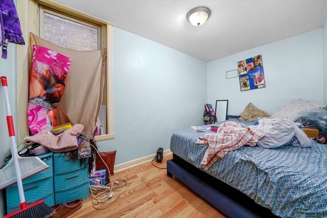 1617 S Central Park Avenue, Chicago, IL 60623