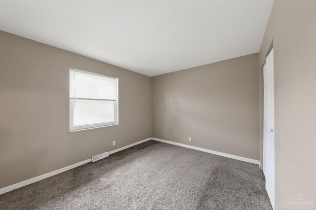 7943 Glenorchard Drive, Cincinnati, OH 45237