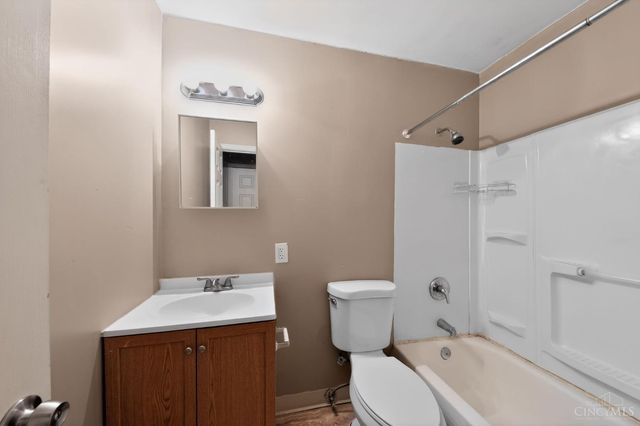 7943 Glenorchard Drive, Cincinnati, OH 45237