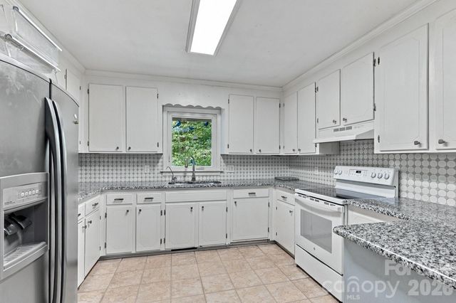 1732 Forest Lake Drive, Rock Hill, SC 29732