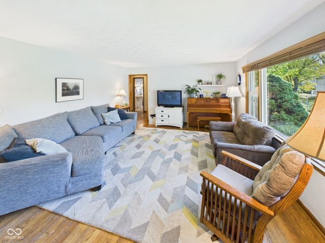 1612 E 7th Street, Anderson, IN 46012