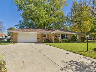 1612 E 7th Street, Anderson, IN 46012