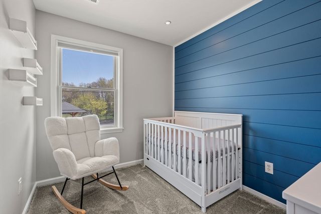 100 Railroad St 100, Abington, MA 02351