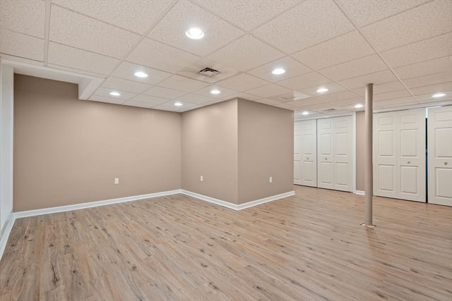 100 Railroad St 100, Abington, MA 02351