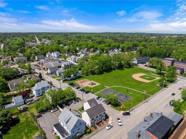 100 Railroad St 100, Abington, MA 02351