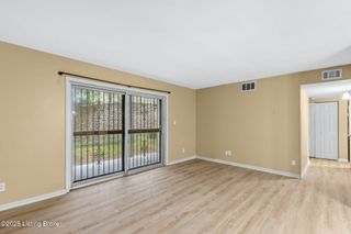 802 Highwood Dr, Louisville, KY 40206