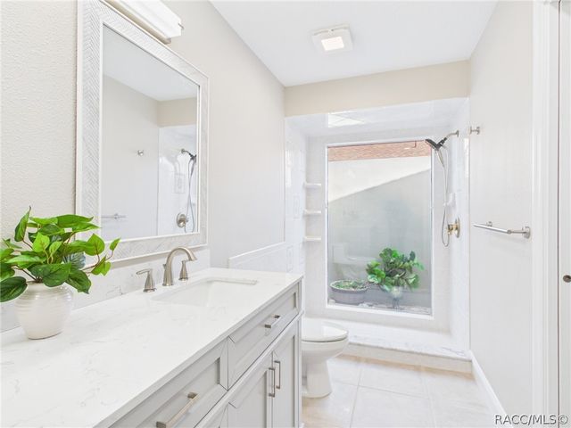 3835 N Eagle Point, Crystal River, FL 34428