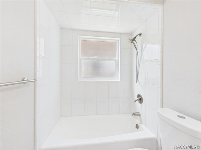 3835 N Eagle Point, Crystal River, FL 34428