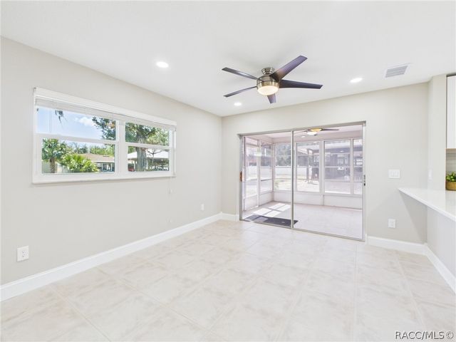 3835 N Eagle Point, Crystal River, FL 34428