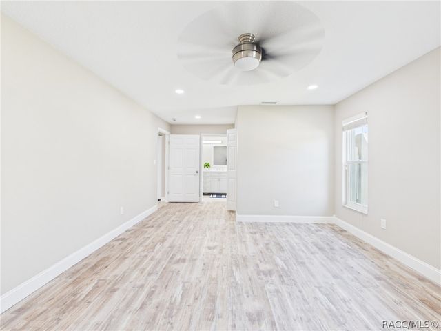 3835 N Eagle Point, Crystal River, FL 34428