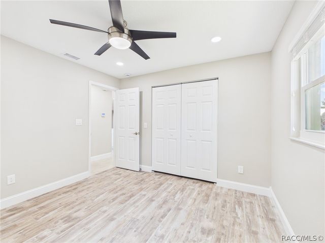 3835 N Eagle Point, Crystal River, FL 34428