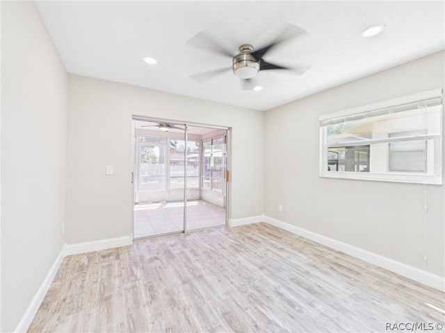 3835 N Eagle Point, Crystal River, FL 34428