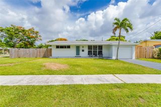 7400 NW 23rd Street, Sunrise, FL 33313