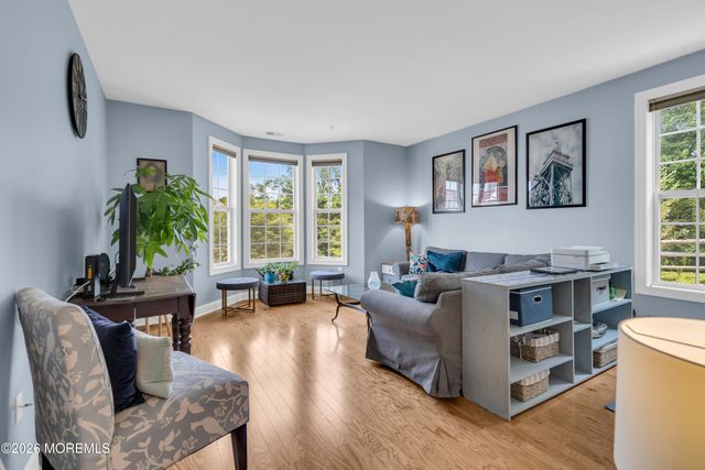 114 Bloomsbury Drive 114, Morganville, NJ 07751