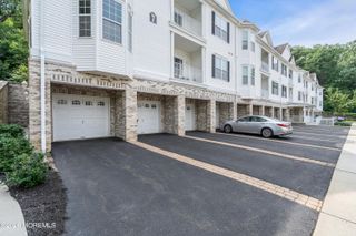 114 Bloomsbury Drive 114, Morganville, NJ 07751