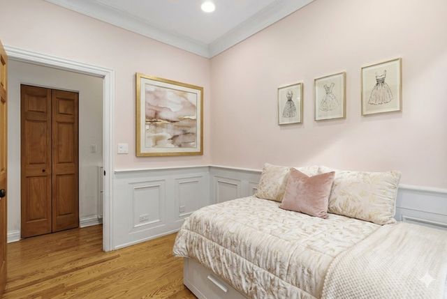 2437 W Cortez Street 2, Chicago, IL 60622