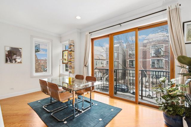 2437 W Cortez Street 2, Chicago, IL 60622