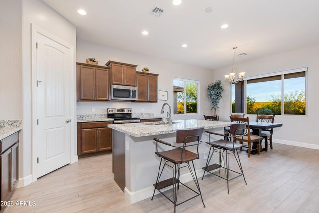 3075 TAPADEROS Drive, Wickenburg, AZ 85390