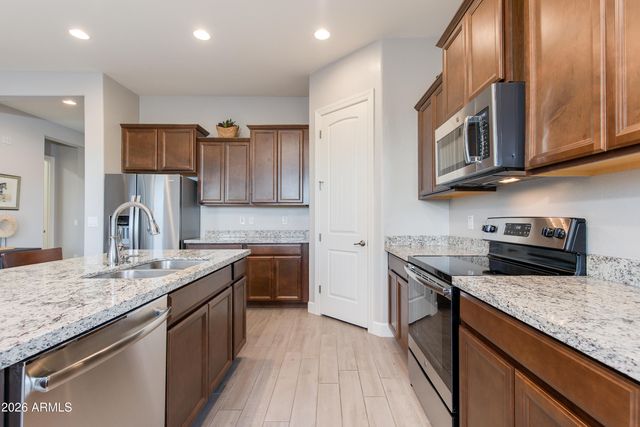 3075 TAPADEROS Drive, Wickenburg, AZ 85390