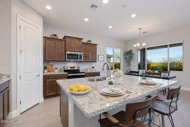 3075 TAPADEROS Drive, Wickenburg, AZ 85390