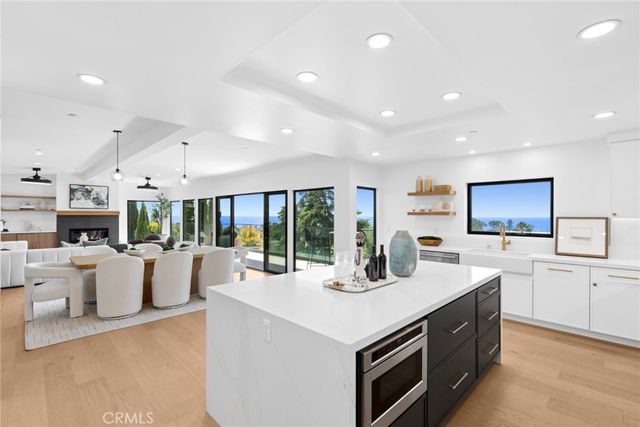 699 Wendt Terrace, Laguna Beach, CA 92651