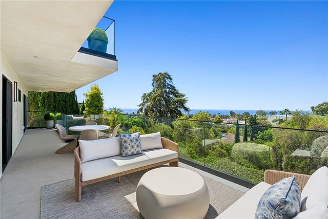 699 Wendt Terrace, Laguna Beach, CA 92651