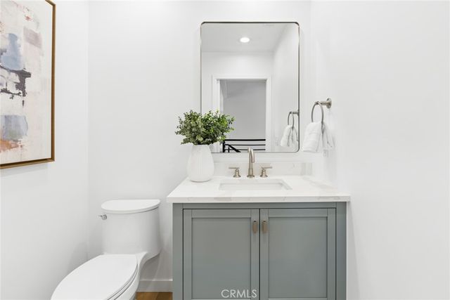 699 Wendt Terrace, Laguna Beach, CA 92651