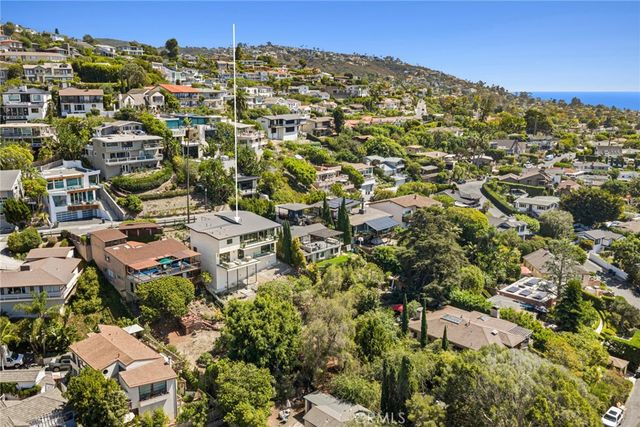 699 Wendt Terrace, Laguna Beach, CA 92651