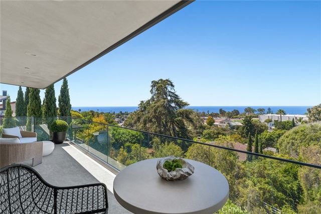 699 Wendt Terrace, Laguna Beach, CA 92651