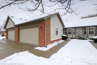 1856 N Kenwyck Drive, Ypsilanti, MI 48198