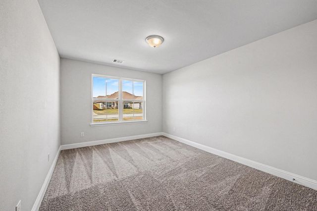 14 Keystone Court, Angleton, TX 77515