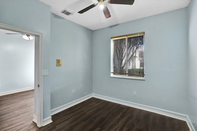 21403 NW 13th Court 303, Miami Gardens, FL 33169