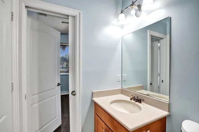 21403 NW 13th Court 303, Miami Gardens, FL 33169