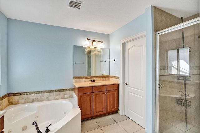 21403 NW 13th Court 303, Miami Gardens, FL 33169