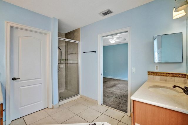 21403 NW 13th Court 303, Miami Gardens, FL 33169