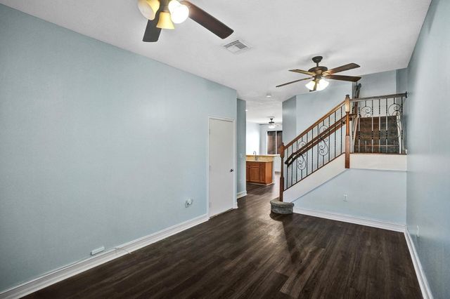 21403 NW 13th Court 303, Miami Gardens, FL 33169