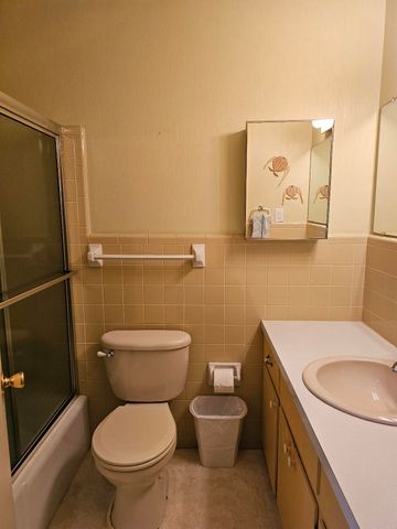 604 NE Powell Drive, Fort Walton Beach, FL 32547