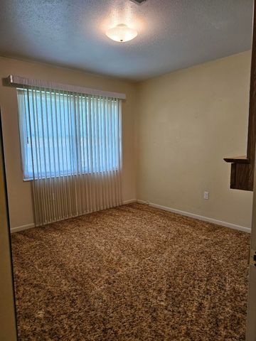 604 NE Powell Drive, Fort Walton Beach, FL 32547