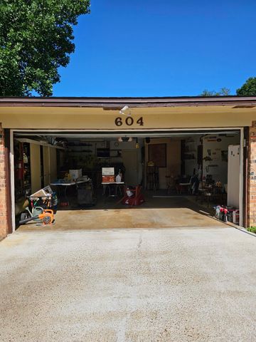 604 NE Powell Drive, Fort Walton Beach, FL 32547
