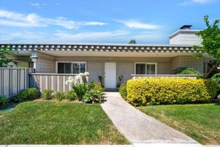 15 Los Altos Square 15, Los Altos, CA 94022