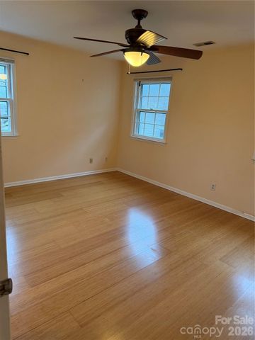 3200 Selwyn Farms Lane 6, Charlotte, NC 28209