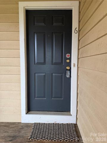 3200 Selwyn Farms Lane 6, Charlotte, NC 28209