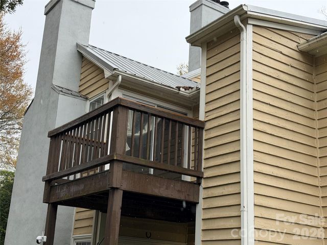 3200 Selwyn Farms Lane 6, Charlotte, NC 28209